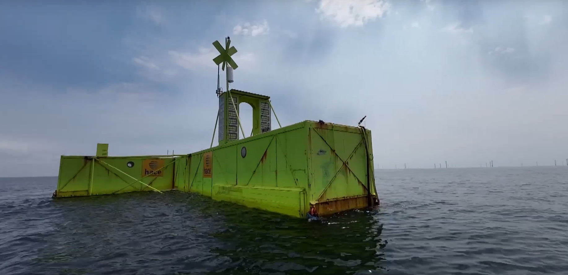 Prototype HACE lors du 2e essai en mer, vue de près